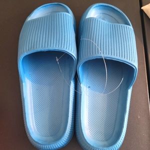 NWOT Blue Slides Waterproof Women US 7.5/8